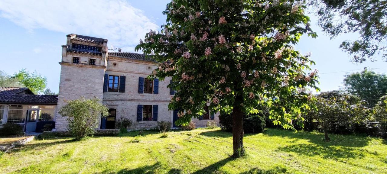 Bed and Breakfast Domaine Les Garrigues Puygaillard-de-Quercy Zewnętrze zdjęcie