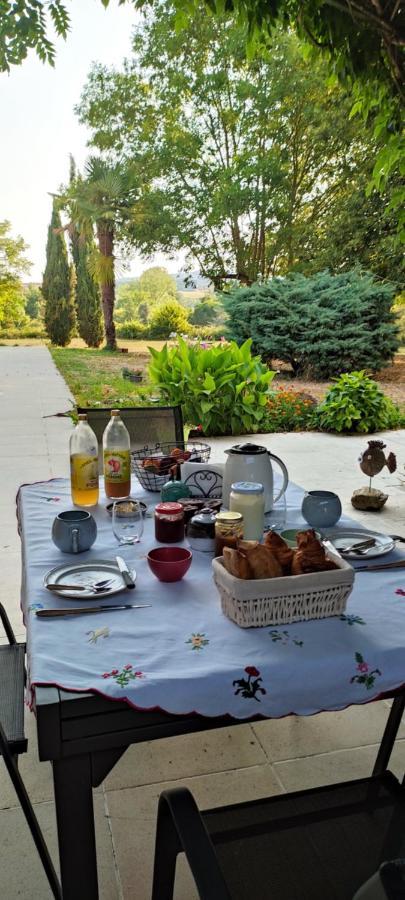 Bed and Breakfast Domaine Les Garrigues Puygaillard-de-Quercy Zewnętrze zdjęcie