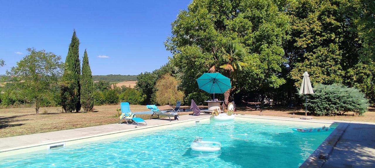 Bed and Breakfast Domaine Les Garrigues Puygaillard-de-Quercy Zewnętrze zdjęcie