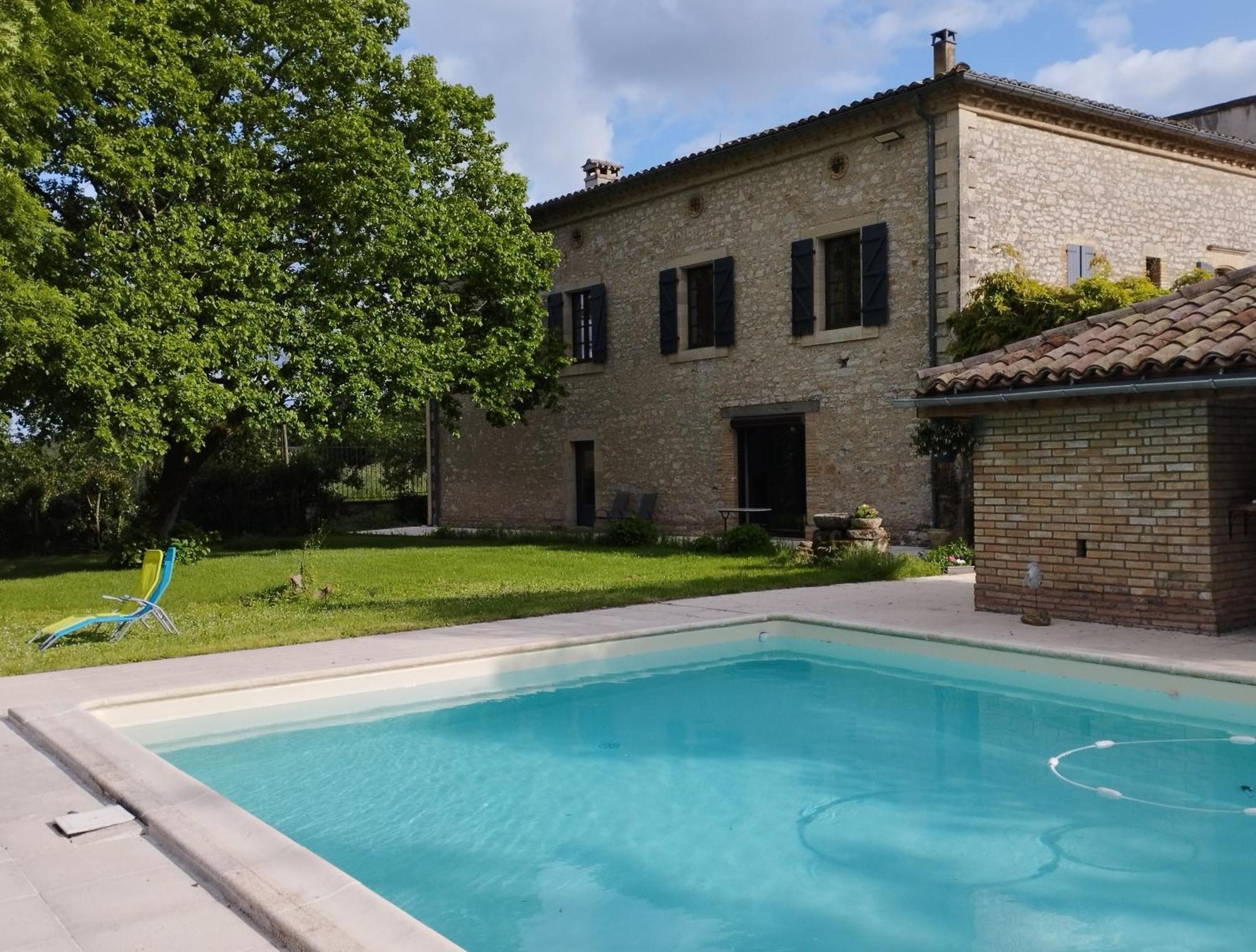 Bed and Breakfast Domaine Les Garrigues Puygaillard-de-Quercy Zewnętrze zdjęcie